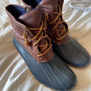 Sperry Brown and Black Fleece Lined Rain Boots